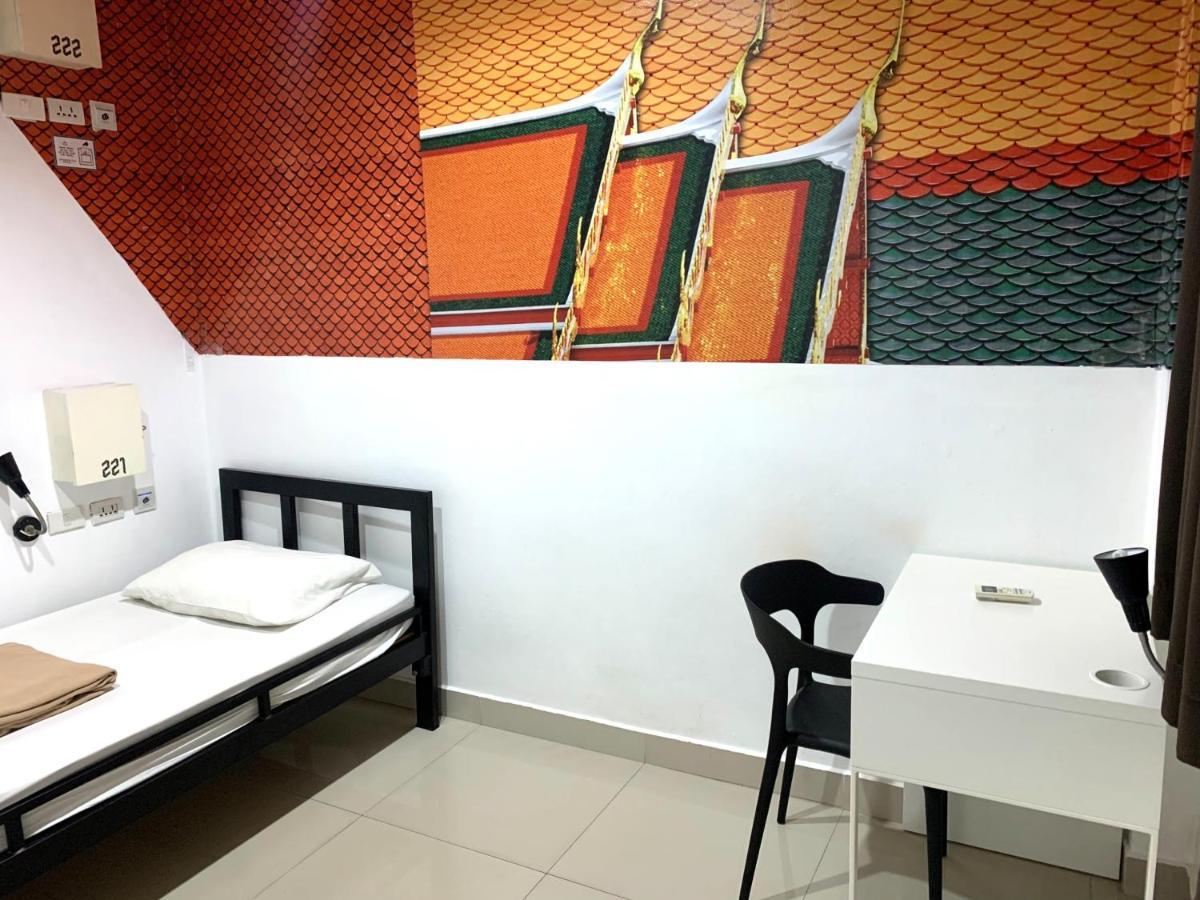 Everyday Bangkok Hostel Екстер'єр фото