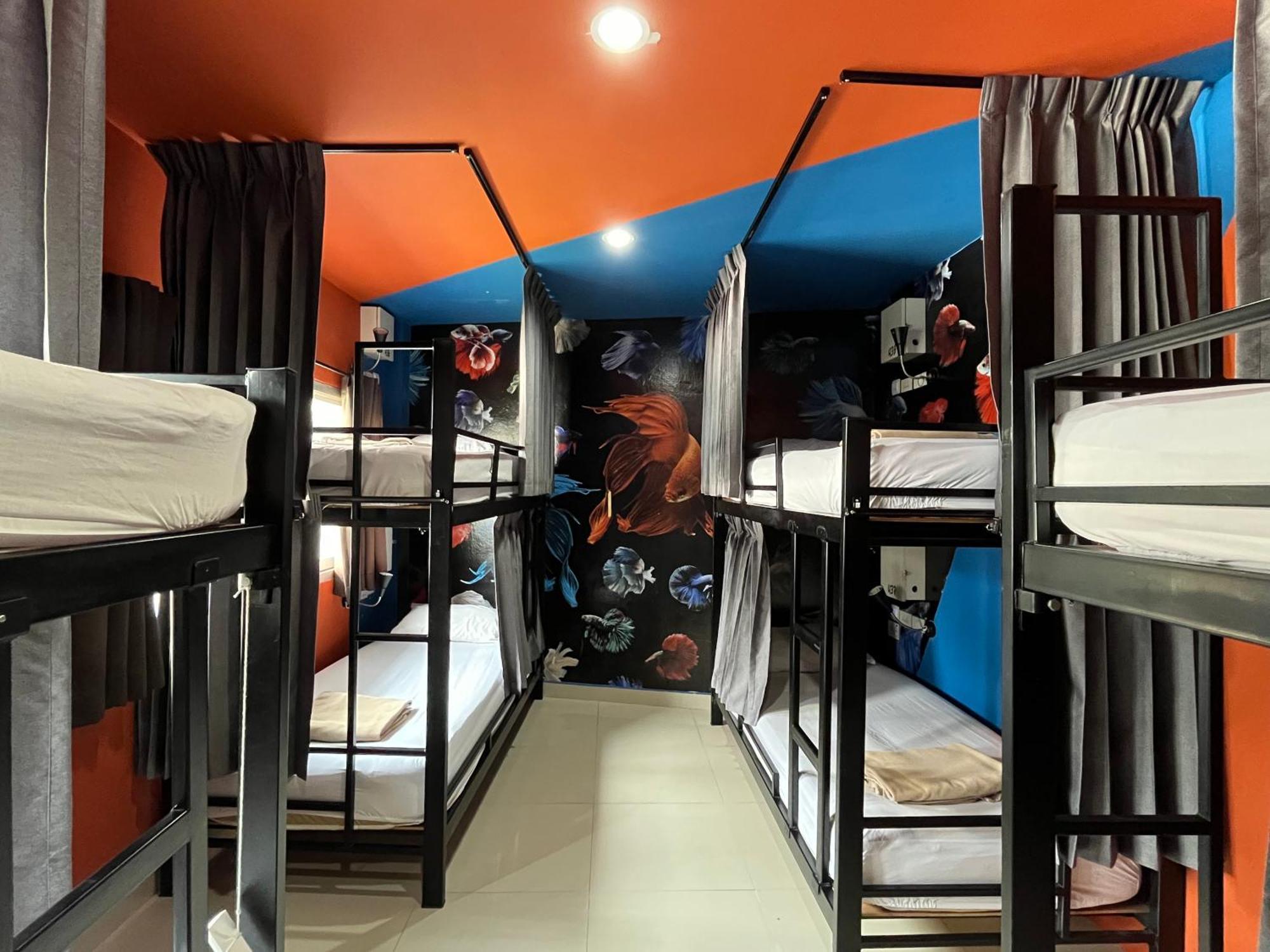 Everyday Bangkok Hostel Екстер'єр фото
