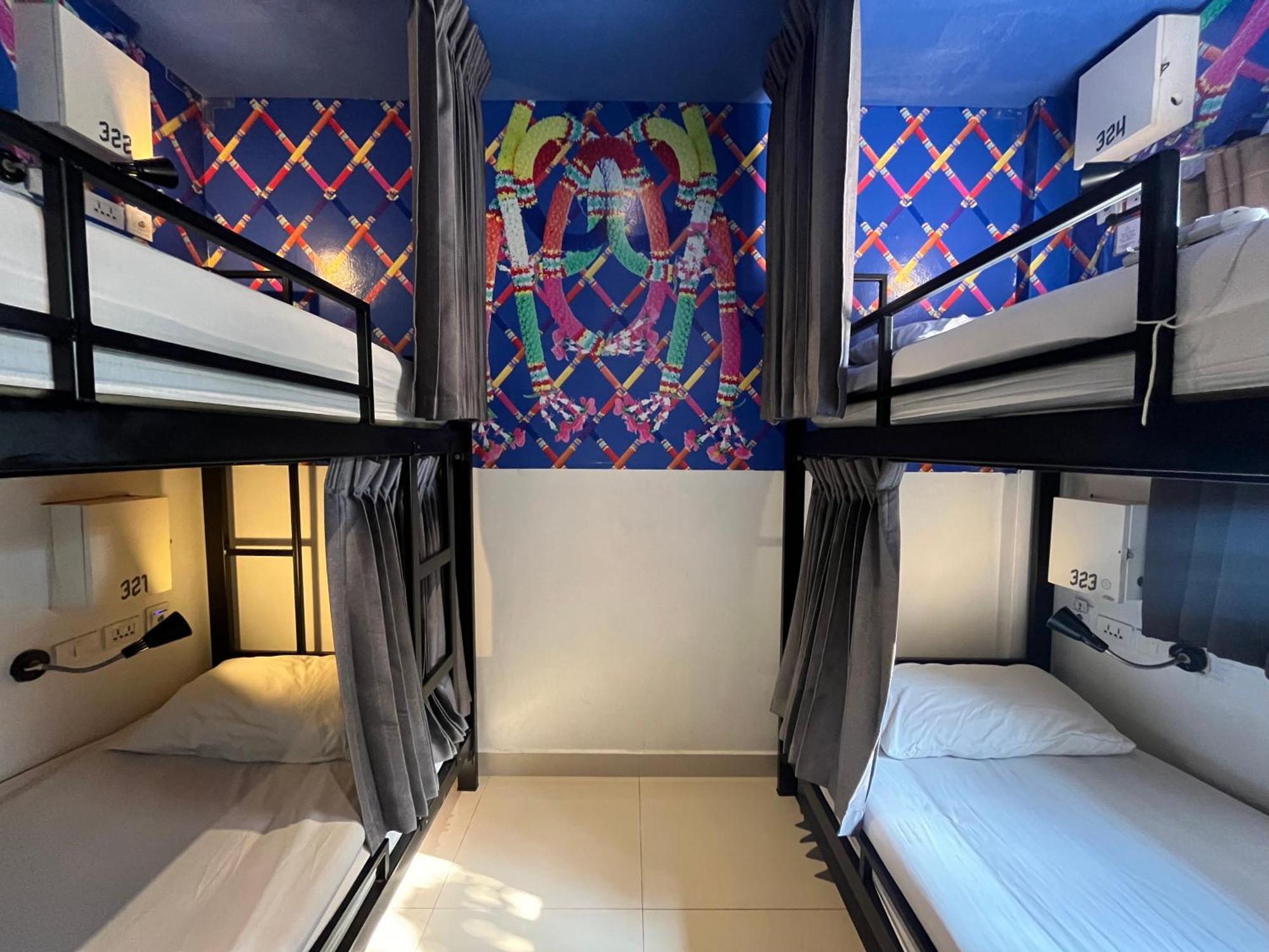 Everyday Bangkok Hostel Екстер'єр фото