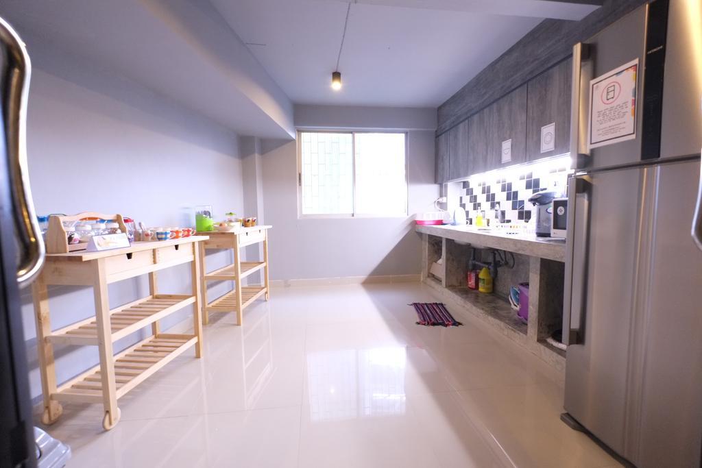 Everyday Bangkok Hostel Екстер'єр фото