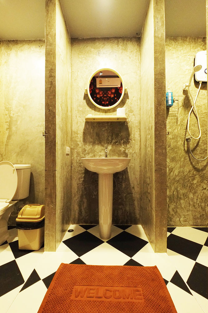 Everyday Bangkok Hostel Екстер'єр фото
