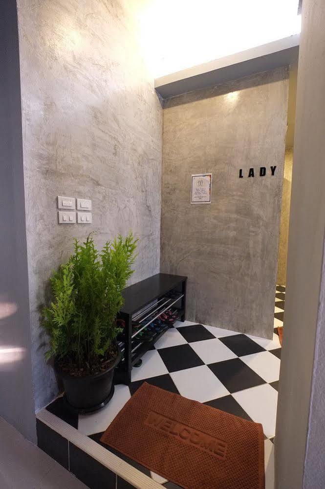 Everyday Bangkok Hostel Екстер'єр фото